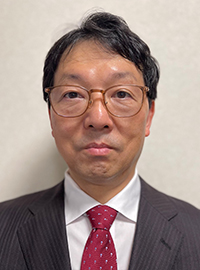 国際部門長 加茂 泉 写真