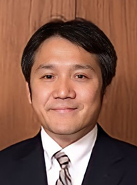 臨床研究実施部門長 三須 建郎 写真